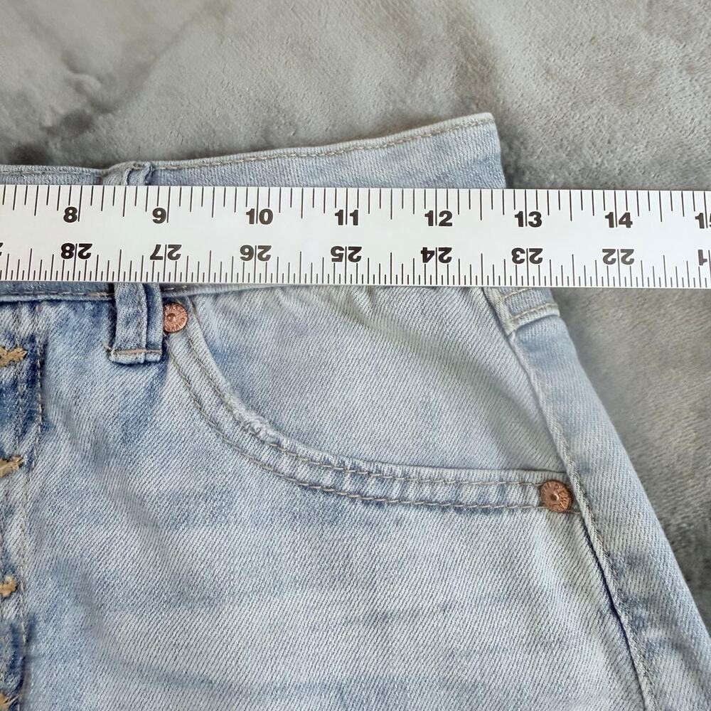 Super High Rise Jean Shorts 3/26 Rewash Vintage Reunion Frayed Hem Stretch Booty - Picture 9 of 16